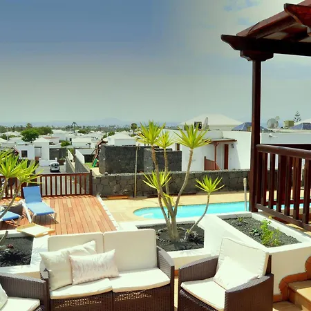 Vista Lobos Casa Laura With Sea View Holiday home Playa Blanca (Lanzarote)